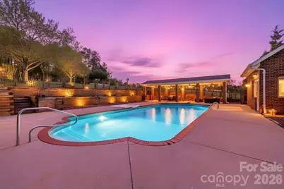 3811 Pinecrest Drive NE, Hickory, NC 28601 - Photo 27