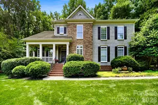 1512 Calvin Hal Rd, Lake Wylie, SC 29710 - Photo 3