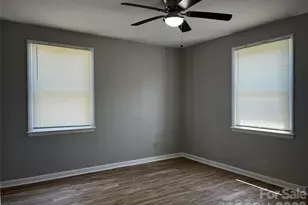 2213 Shamrock Dr, Charlotte, NC 28205 - Photo 23