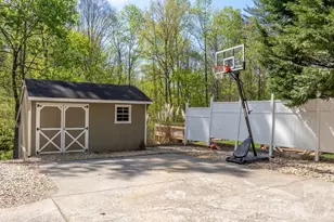 104 Buck Shoals Cir, Hudson, NC 28638 - Photo 33