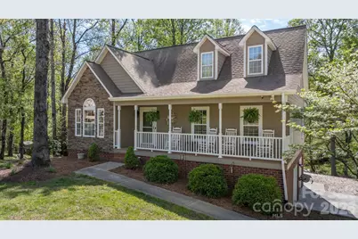 104 Buck Shoals Circle, Hudson, NC 28638 - Photo 1