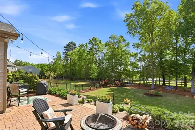 2404 Napa Valley Drive, Waxhaw, NC 28173 - Photo 29