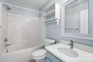 4425 Frank Dellinger Ln, Maiden, NC 28650 - Photo 9