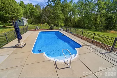 4425 Frank Dellinger Lane #8, Maiden, NC 28650 - Photo 17