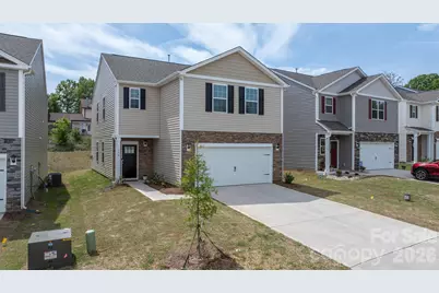 534 13th Avenue Drive NE, Hickory, NC 28601 - Photo 1