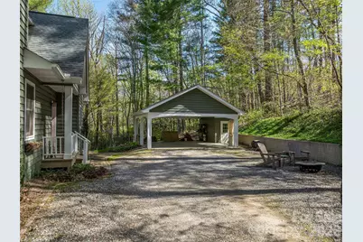 18 Thousand Oaks Boulevard, Fairview, NC 28730 - Photo 5