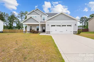 1116 Mayfern Dr, Hope Mills, NC 28348 - Photo 1
