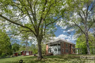 600 E Main St, Brevard, NC 28712 - Photo 35