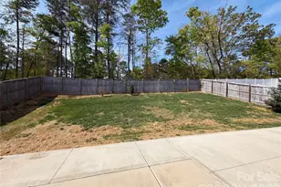 2825 Kinloch Ct, Clover, SC 29710 - Photo 21