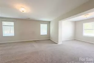 2825 Kinloch Ct, Clover, SC 29710 - Photo 11