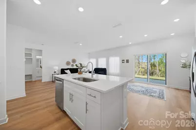 2076 Sunflower Circle, Newton, NC 28658 - Photo 13