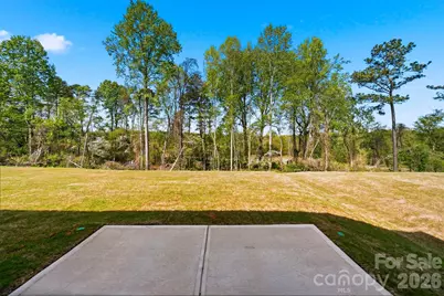 2076 Sunflower Circle, Newton, NC 28658 - Photo 37