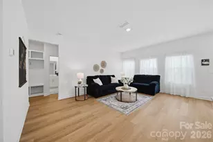 2076 Sunflower Cir, Newton, NC 28658 - Photo 3