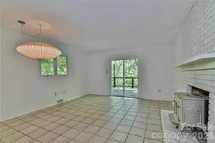 1 Hillcrest Ln, Black Mountain, NC 28711 - Photo 19