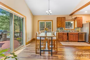 446 Amanda Dr, Mars Hill, NC 28754 - Photo 15