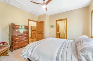 446 Amanda Dr, Mars Hill, NC 28754 - Photo 9