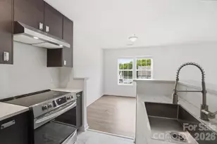 3937 Mohawk Ct, Charlotte, NC 28215 - Photo 11