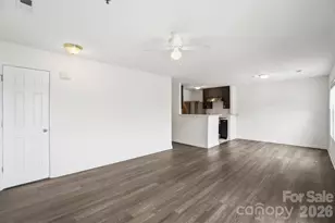 3937 Mohawk Ct, Charlotte, NC 28215 - Photo 5
