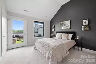 223 Freeland Ln, Charlotte, NC 28217 - Photo 15