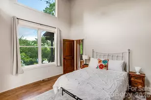 90 Summit St, Waynesville, NC 28786 - Photo 35