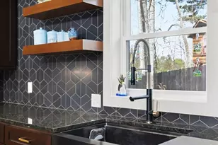 90 Summit St, Waynesville, NC 28786 - Photo 21