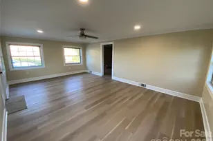 310 Horn Bottom Rd, Forest City, NC 28043 - Photo 9