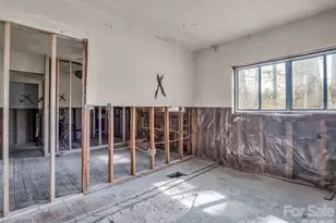 76 Adeles Way, Hendersonville, NC 28792 - Photo 35