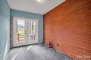 76 Adeles Way, Hendersonville, NC 28792 - Photo 25