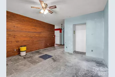 76 Adeles Way, Hendersonville, NC 28792 - Photo 29