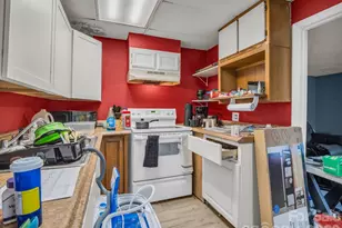 76 Adeles Way, Hendersonville, NC 28792 - Photo 11