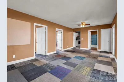 76 Adeles Way, Hendersonville, NC 28792 - Photo 15