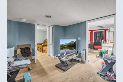 76 Adeles Way, Hendersonville, NC 28792 - Photo 9