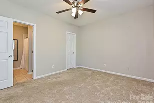 3206 Selwyn Farms Ln, Charlotte, NC 28209 - Photo 15