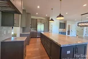 6 Walnut Valley Pkwy, Arden, NC 28704 - Photo 9