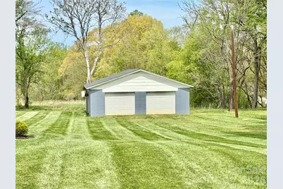 261 N Thomas Lane, Stony Point, NC 28678 - Photo 23