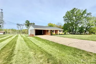 261 N Thomas Ln, Stony Point, NC 28678 - Photo 3