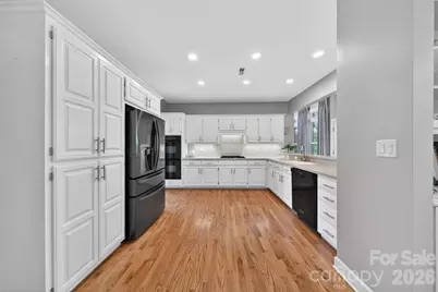 3336 Colvard Park Way, Charlotte, NC 28269 - Photo 9