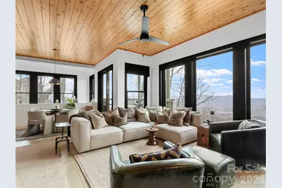 30 Club Villa Court #B/5, Burnsville, NC 28714 - Photo 3