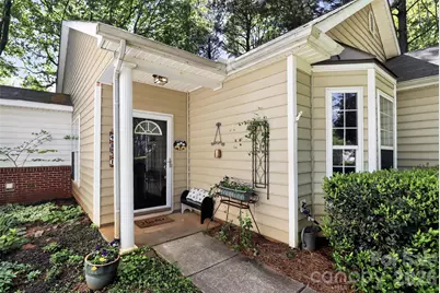 4851 Steepleglen Court, Charlotte, NC 28269 - Photo 3