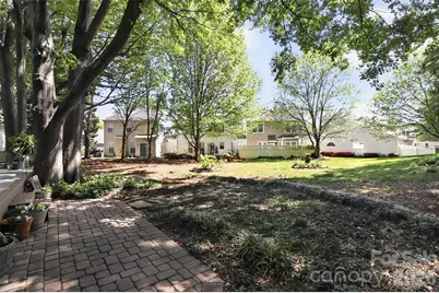 4851 Steepleglen Court, Charlotte, NC 28269 - Photo 33
