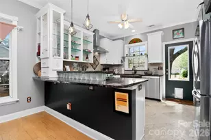 4851 Steepleglen Ct, Charlotte, NC 28269 - Photo 11