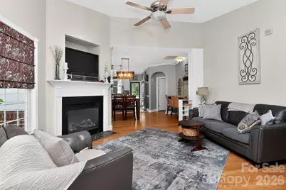 4851 Steepleglen Court, Charlotte, NC 28269 - Photo 5