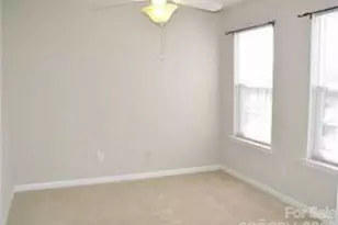 10622 Trolley Run Dr, Cornelius, NC 28031 - Photo 11