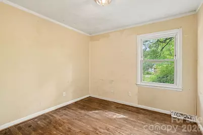 5508 Viewmont Drive, Charlotte, NC 28215 - Photo 15