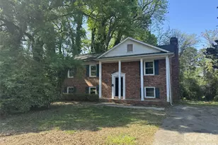 5508 Viewmont Dr, Charlotte, NC 28215 - Photo 1