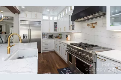 8219 Starnes Randall Road, Charlotte, NC 28215 - Photo 11