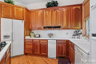101 Spring Rock Rd, Burnsville, NC 28714 - Photo 15