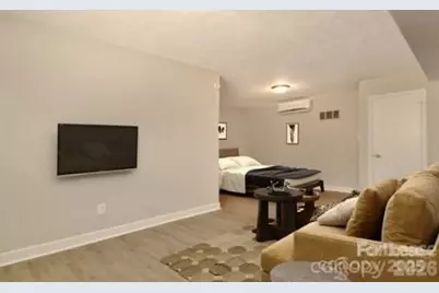 1632 W 5th Avenue #C, Gastonia, NC 28052 - Photo 5