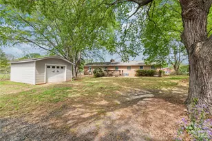 105 W Sunset Dr, Locust, NC 28097 - Photo 23