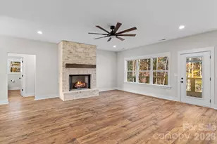 1500 Crowders Creek Rd, Gastonia, NC 28052 - Photo 7